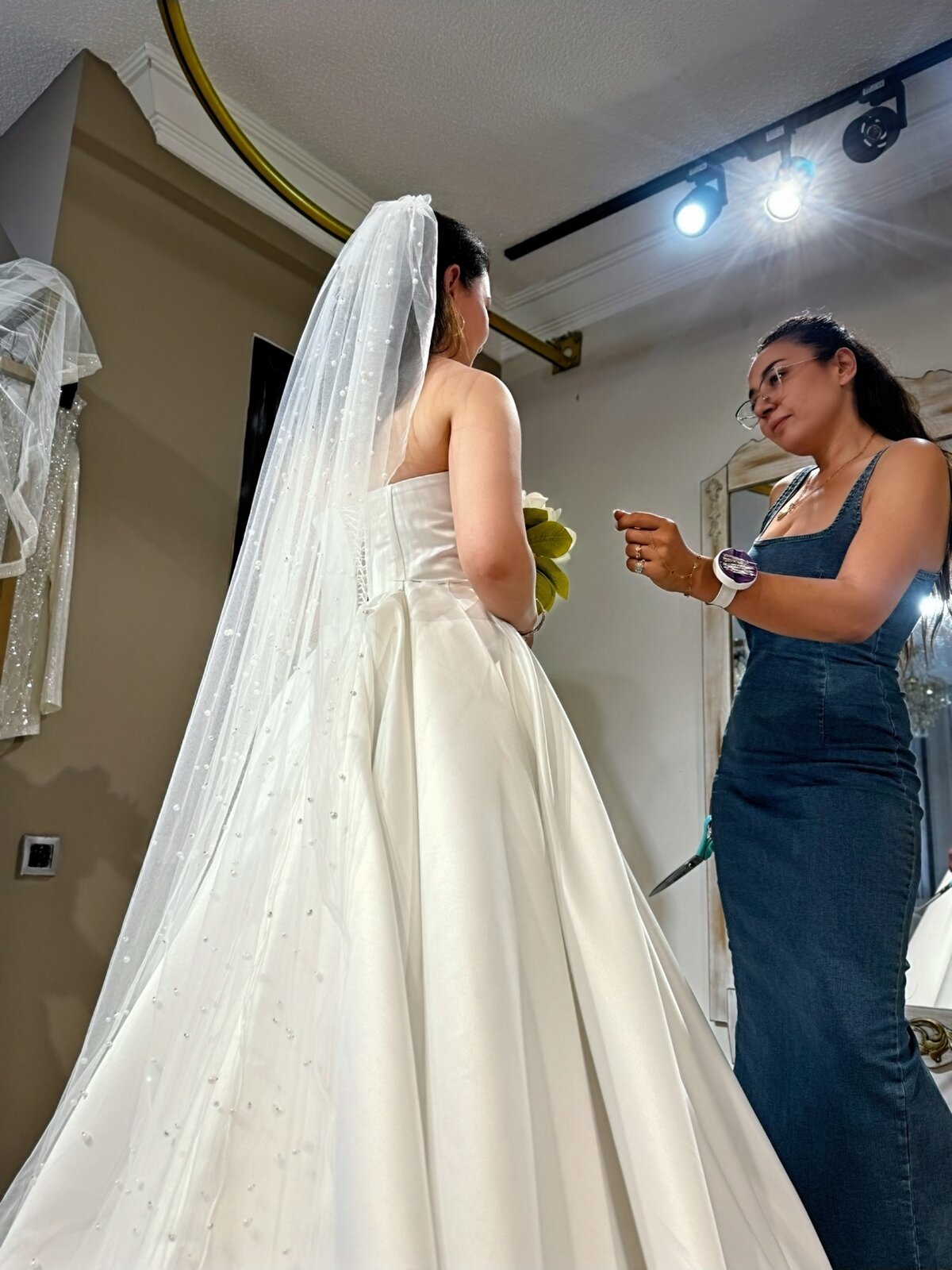Ayla Baş Fashion House Adana kişiye özel gelinlik prova süreci